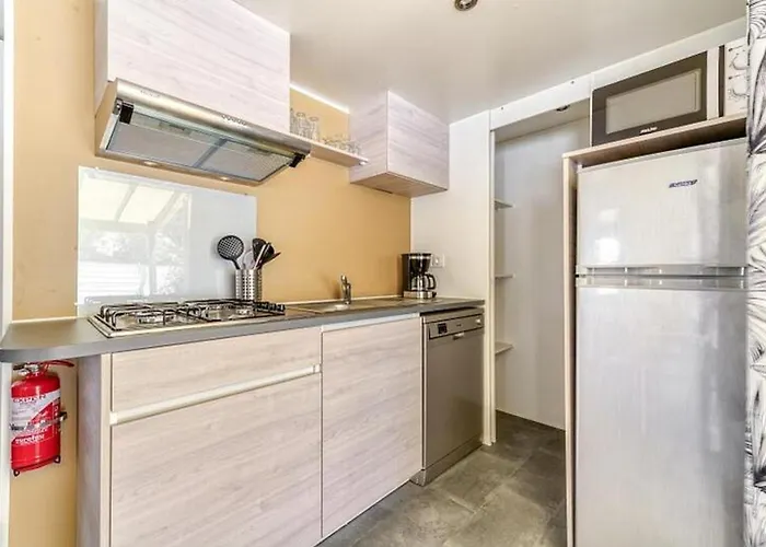 Eurocamp Mobilhomes At Camping