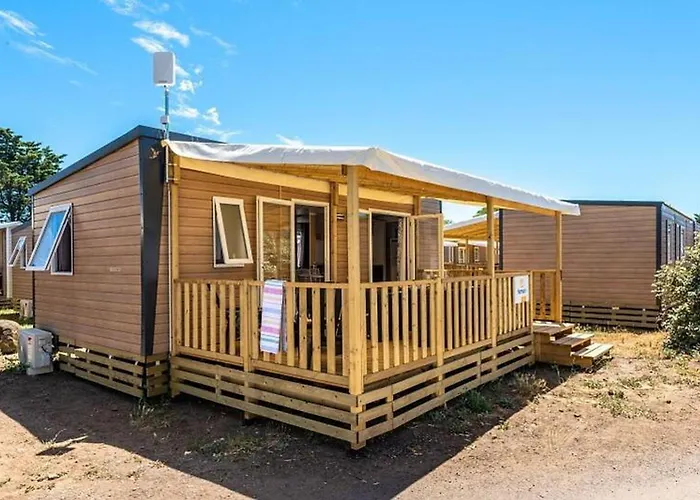 キャンプ場 Eurocamp Mobilhomes At *