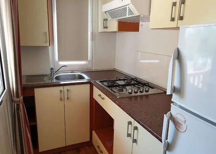 Eurocamp Mobilhomes At Camping *