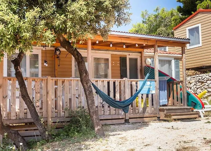 キャンプ場 Eurocamp Mobilhomes At Šimuni